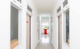 Reddoorz Near Rita Super Mall Purwokerto